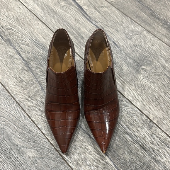 • Tory Burch • Women’s Georgina Loafer Croc Embossed Brown Bootie 6.5 Leather - Picture 3 of 7